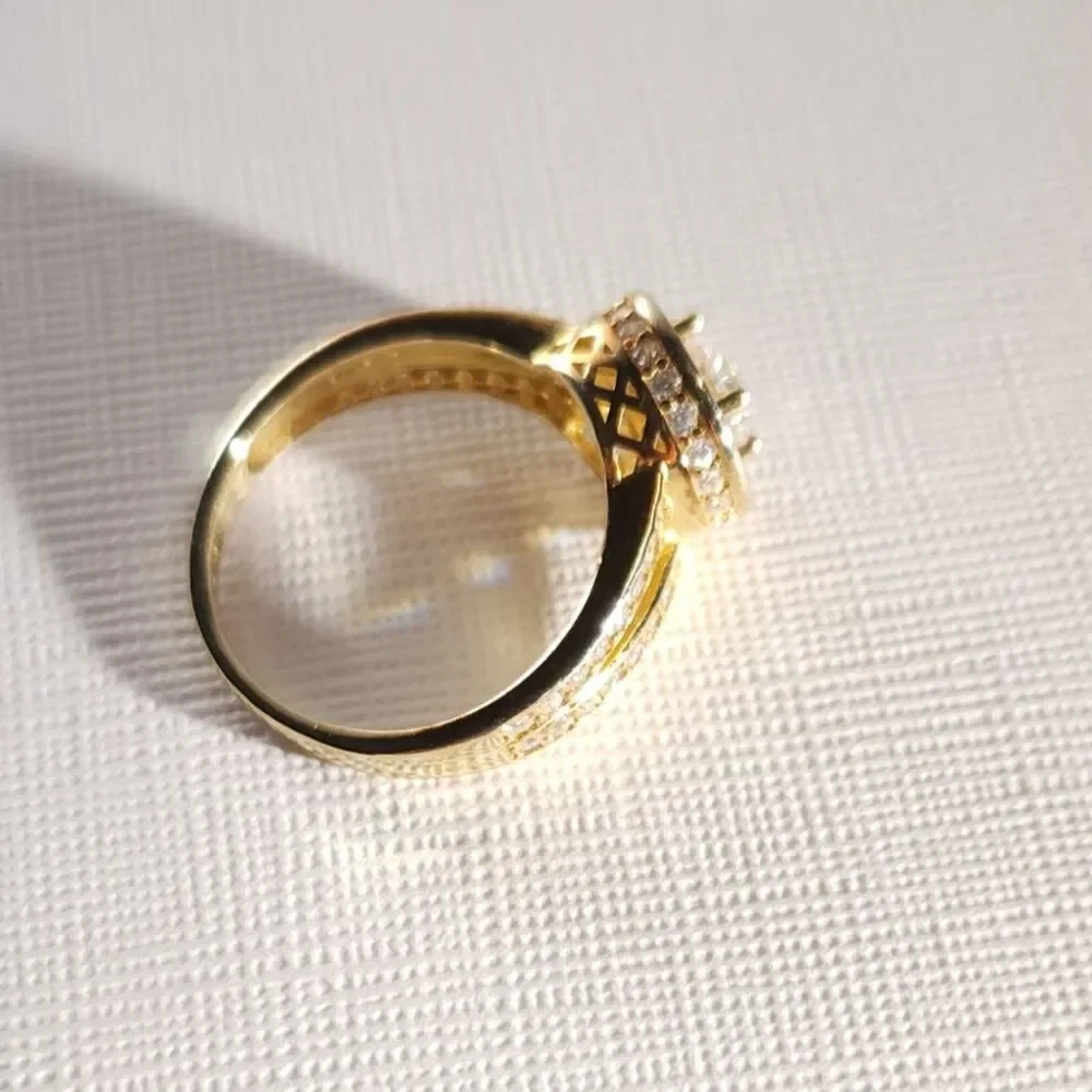 Simulated Diamond & Red Halo Ring SIZE 5-1/4